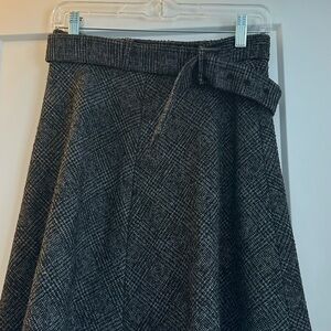 Zara Black and Gray A-Line Skirt